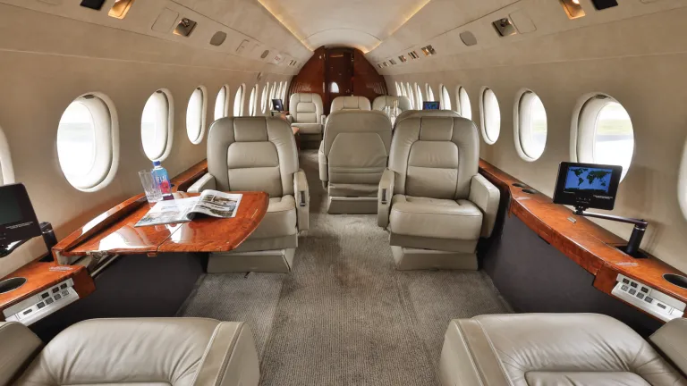 Dassault Falcon 900B wide interior cabin.