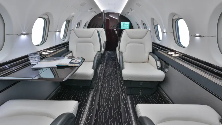 Hawker 800XPi 258699 Int 1