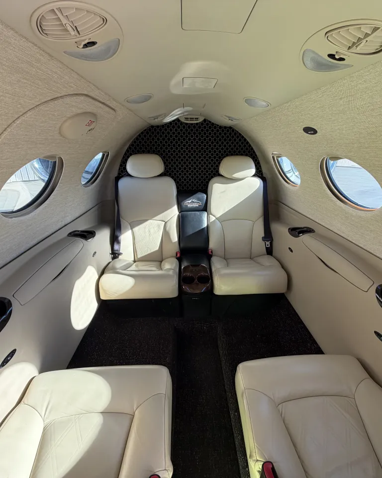 Citation Mustang 510-0416 Int 1