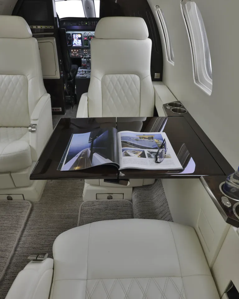 Bombardier Learjet 45XR Int 1 N45JG